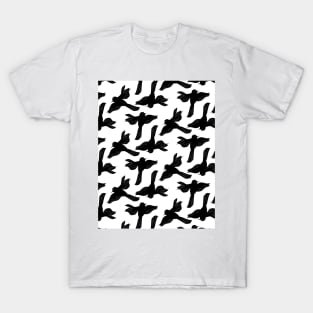 Black and white flying birds pattern T-Shirt